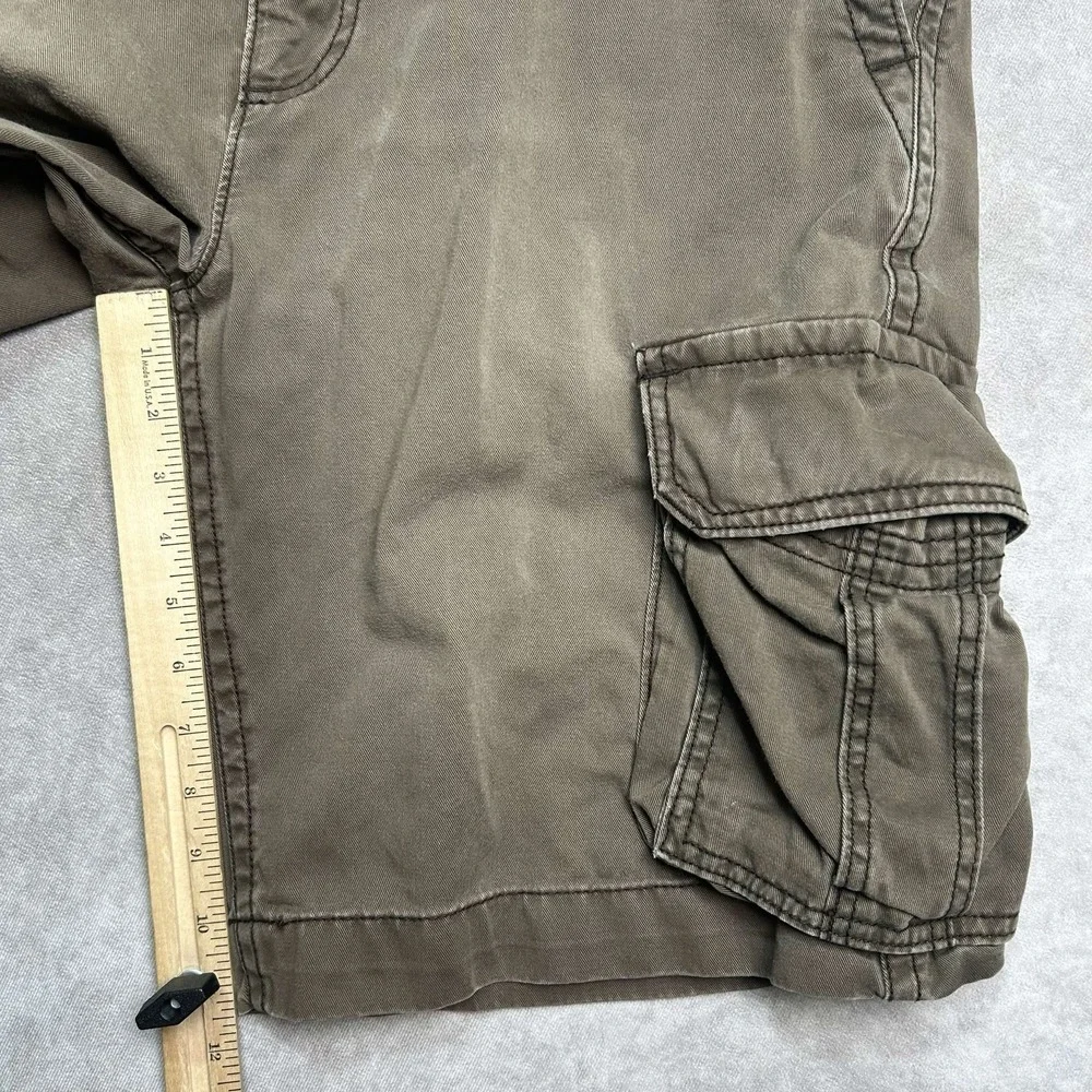 VTG Aeropostale Cargo Shorts Men's Size 36 Khaki Heavy Cotton Baggy Y2K